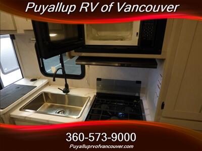 2023 FOREST RIVER RV COACHMEN FREELANDER 22XG   - Photo 14 - Vancouver, WA 98682-4901