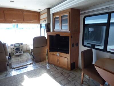 2008 Winnebago Voyage 38J   - Photo 6 - Puyallup, WA 98373