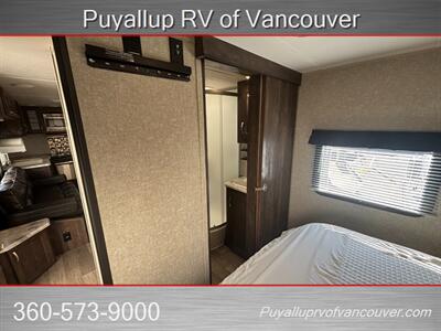 2018 FOREST RIVER RV VIBE 251RKS   - Photo 11 - Vancouver, WA 98682-4901