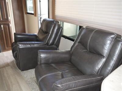 2017 Dutchmen Denali 289RK   - Photo 7 - Puyallup, WA 98373