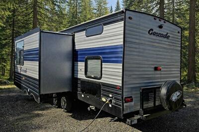 2022 Forest River Cherokee Cascade 274BRB   - Photo 2 - Puyallup, WA 98373