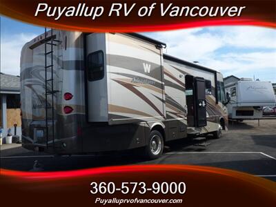 2012 WINNEBAGO ADVENTURER 32H   - Photo 4 - Vancouver, WA 98682-4901