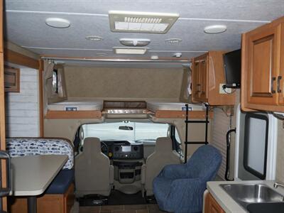 2013 Forest River Sunseeker 2450s   - Photo 9 - Puyallup, WA 98373