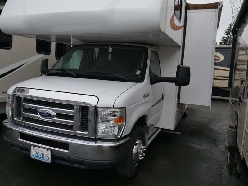 2013 Forest River Sunseeker 2450s   - Photo 1 - Puyallup, WA 98373