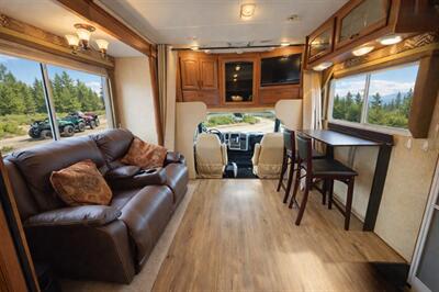2007 Jayco GREYHAWK 33DS - Photo 5 - Puyallup, WA 98373