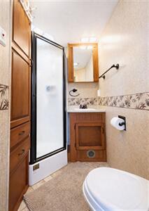 2007 Jayco GREYHAWK 33DS - Photo 8 - Puyallup, WA 98373
