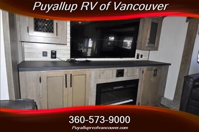 2021 FOREST RIVER SA COBALT 37FLL BUNK HOUSE FRONT LIV   - Photo 13 - Vancouver, WA 98682-4901