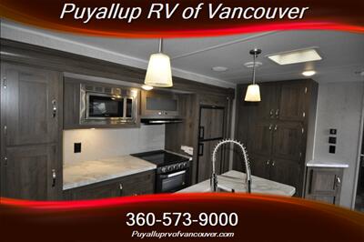 2021 FOREST RIVER RV EAST TO WEST DELLA TERRA 292MK   - Photo 12 - Vancouver, WA 98682-4901
