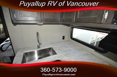 2018 KEYSTONE RV OUTBACK 266RB   - Photo 14 - Vancouver, WA 98682-4901