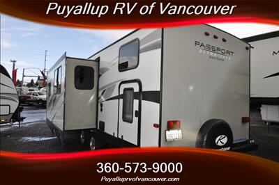 2017 KEYSTONE RV PASSPORT GRAND TOURING 2920BH - Photo 5 - Vancouver, WA 98682-4901