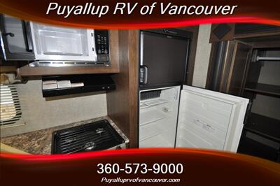 2017 KEYSTONE RV HIDEOUT 27RKDSWE   - Photo 11 - Vancouver, WA 98682-4901