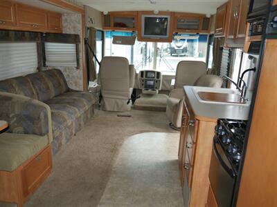 2007 Itasca Sunova 35J - Photo 10 - Puyallup, WA 98373