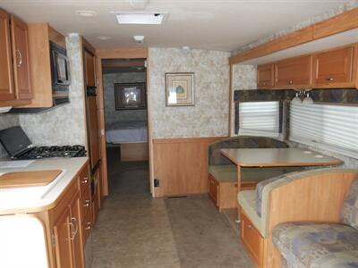 2007 Itasca Sunova 35J - Photo 11 - Puyallup, WA 98373