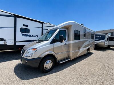 2008 Itasca Navion IQ 24DL   - Photo 2 - Puyallup, WA 98373