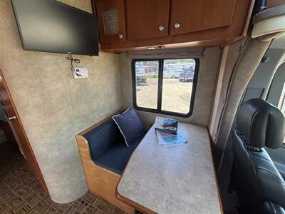 2008 Itasca Navion IQ 24DL   - Photo 7 - Puyallup, WA 98373