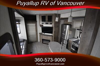 2019 FOREST RIVER VENGEANCE 348A13   - Photo 20 - Vancouver, WA 98682-4901