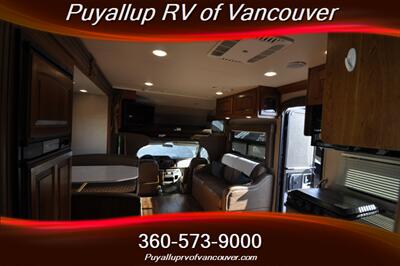2016 JAYCO GREYHAWK 31DS   - Photo 9 - Vancouver, WA 98682-4901