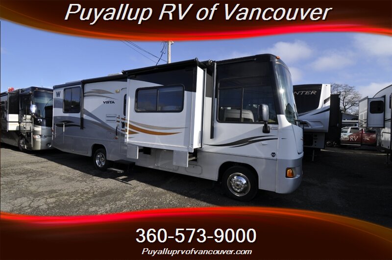 2011 WINNEBAGO VISTA 30W MOTIR HOME CLASS A   - Photo 1 - Vancouver, WA 98682-4901