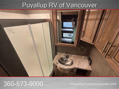 2020 Thor Miramar 37.1 - Photo 17 - Vancouver, WA 98682-4901