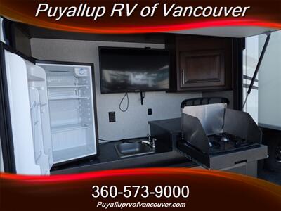 2018 JAYCO NORTH POINT 379DBFS  BUNK ROOM - Photo 7 - Vancouver, WA 98682-4901