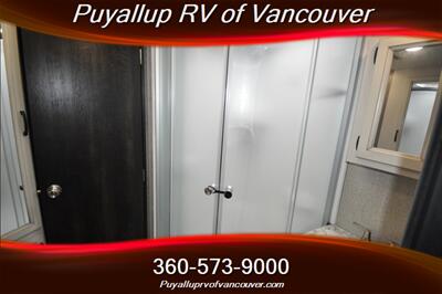 2021 JAYCO JAYFLIGHT 27RL TRAVEL TRAILER   - Photo 15 - Vancouver, WA 98682-4901