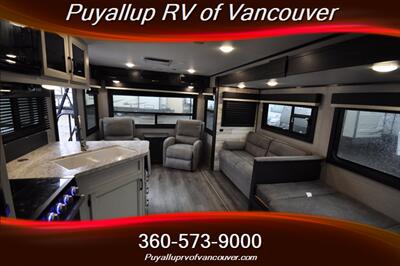 2021 JAYCO JAYFLIGHT 27RL TRAVEL TRAILER   - Photo 5 - Vancouver, WA 98682-4901