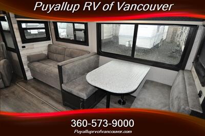 2021 JAYCO JAYFLIGHT 27RL TRAVEL TRAILER   - Photo 8 - Vancouver, WA 98682-4901