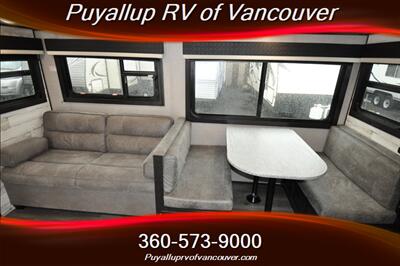 2021 JAYCO JAYFLIGHT 27RL TRAVEL TRAILER   - Photo 9 - Vancouver, WA 98682-4901