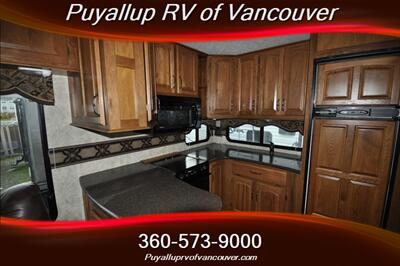 2011 KEYSTONE RV MONTANA 3000RK 3000RK   - Photo 5 - Vancouver, WA 98682-4901
