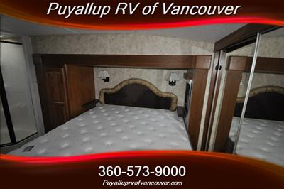 2011 KEYSTONE RV MONTANA 3000RK 3000RK   - Photo 9 - Vancouver, WA 98682-4901