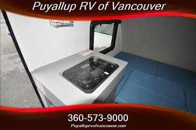 2020 QUEBEC HELIO 02 TRAVEL TRAILER   - Photo 13 - Vancouver, WA 98682-4901