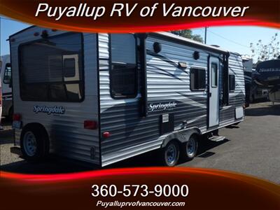 2017 KEYSTONE RV SPRINGDALE 202QBWE   - Photo 4 - Vancouver, WA 98682-4901