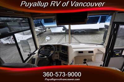 2005 WINNEBAGO JOURNEY 36G - Photo 10 - Vancouver, WA 98682-4901