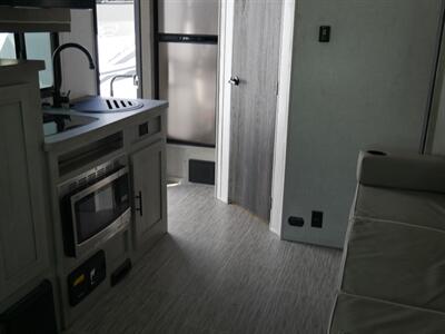 2022 Forest River Ibex 19QBS - Photo 9 - Puyallup, WA 98373