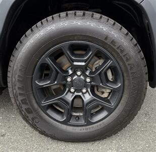 2020 Jeep Cherokee Trailhawk   - Photo 9 - Hermon, ME 04401