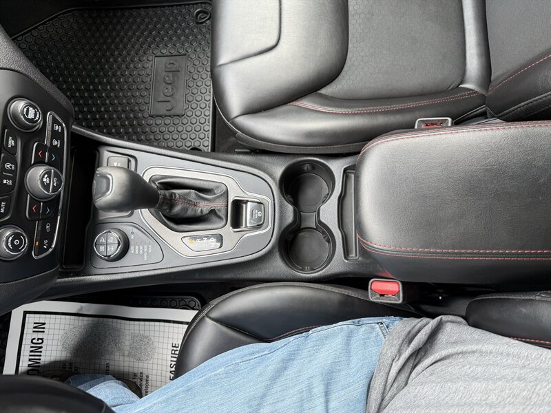 2020 Jeep Cherokee Trailhawk - Photo 36