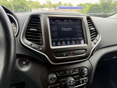 2020 Jeep Cherokee Trailhawk   - Photo 32 - Hermon, ME 04401