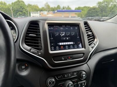 2020 Jeep Cherokee Trailhawk   - Photo 29 - Hermon, ME 04401