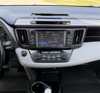 2017 Toyota RAV4 Limited   - Photo 19 - Hermon, ME 04401