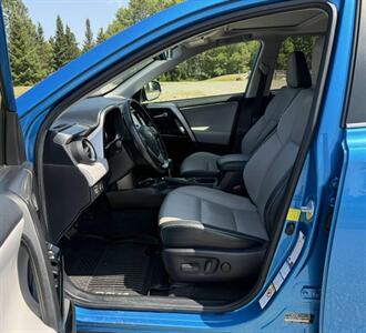 2017 Toyota RAV4 Limited   - Photo 11 - Hermon, ME 04401