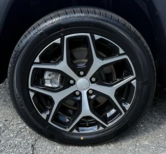 2024 Jeep Compass Limited - Photo 9 - Hermon, ME 04401