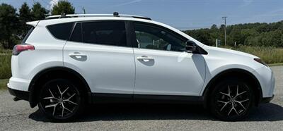 2016 Toyota RAV4 SE   - Photo 8 - Hermon, ME 04401