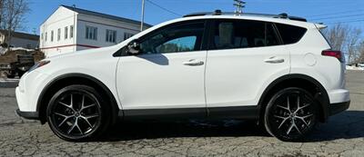 2016 Toyota RAV4 SE   - Photo 8 - Hermon, ME 04401