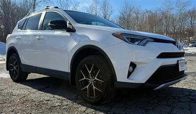 2016 Toyota RAV4 SE   - Photo 3 - Hermon, ME 04401