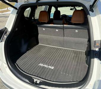 2016 Toyota RAV4 SE   - Photo 13 - Hermon, ME 04401