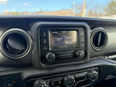 2018 Jeep Wrangler Sport   - Photo 32 - Hermon, ME 04401