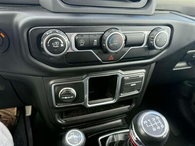 2018 Jeep Wrangler Sport   - Photo 34 - Hermon, ME 04401