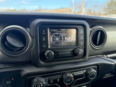 2018 Jeep Wrangler Sport   - Photo 30 - Hermon, ME 04401