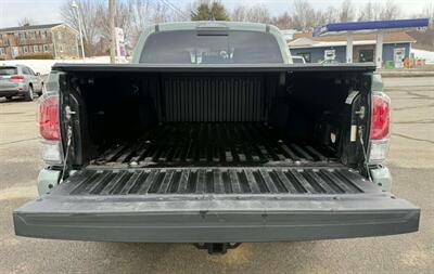 2023 Toyota Tacoma TRD Off-Road   - Photo 6 - Hermon, ME 04401