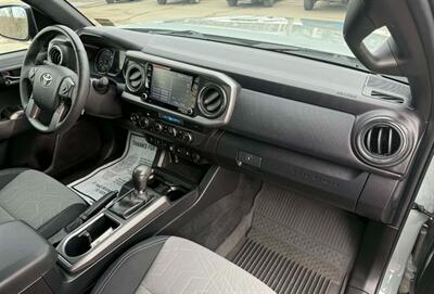 2023 Toyota Tacoma TRD Off-Road   - Photo 18 - Hermon, ME 04401